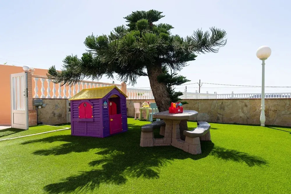 Villa in Maspalomas with Heated Pool & Sports