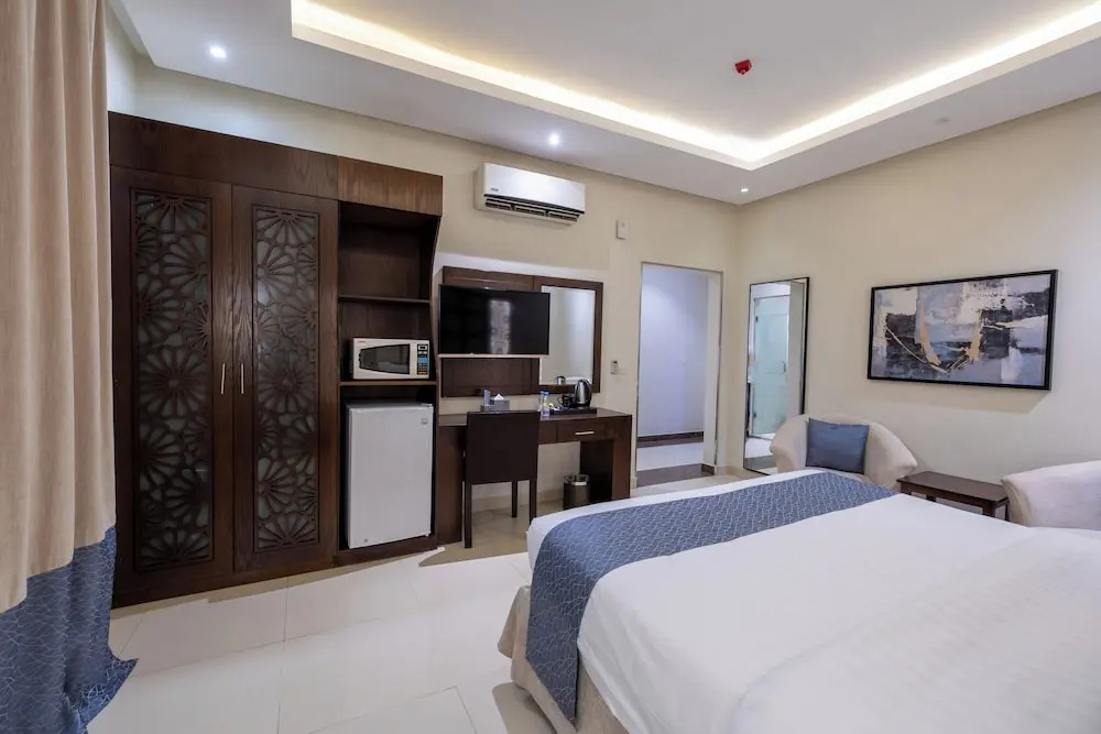 Al Muhaidb Residence Al Narges - Economic