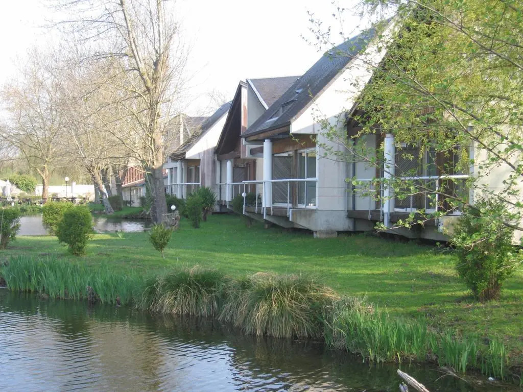 Hôtel Lile Du Saussay