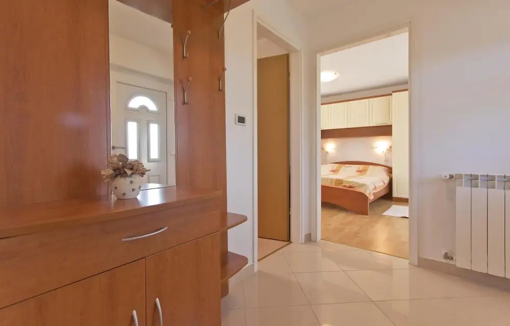 Holiday Home Hrboki Iii