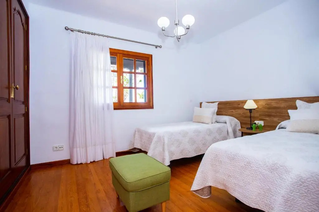 Casa Seara Piscina, Wifi y 400 metro de la playa
