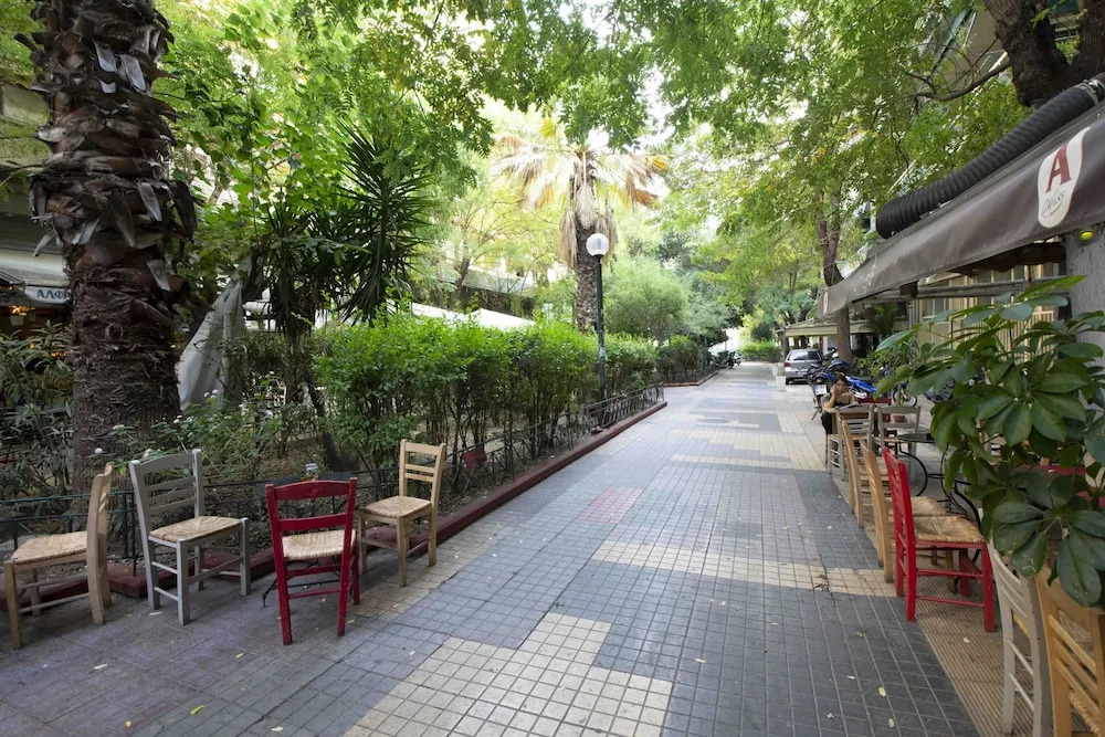 Hot Air Balloon flat in Koukaki Neighbourhood