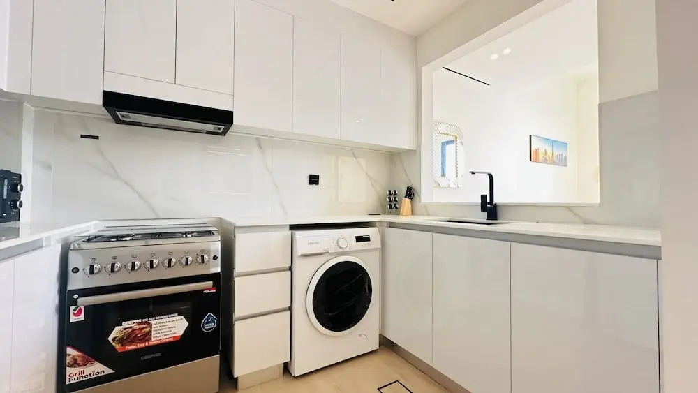 OYO 1287 Home Fully Furnished 1Bed At JVC