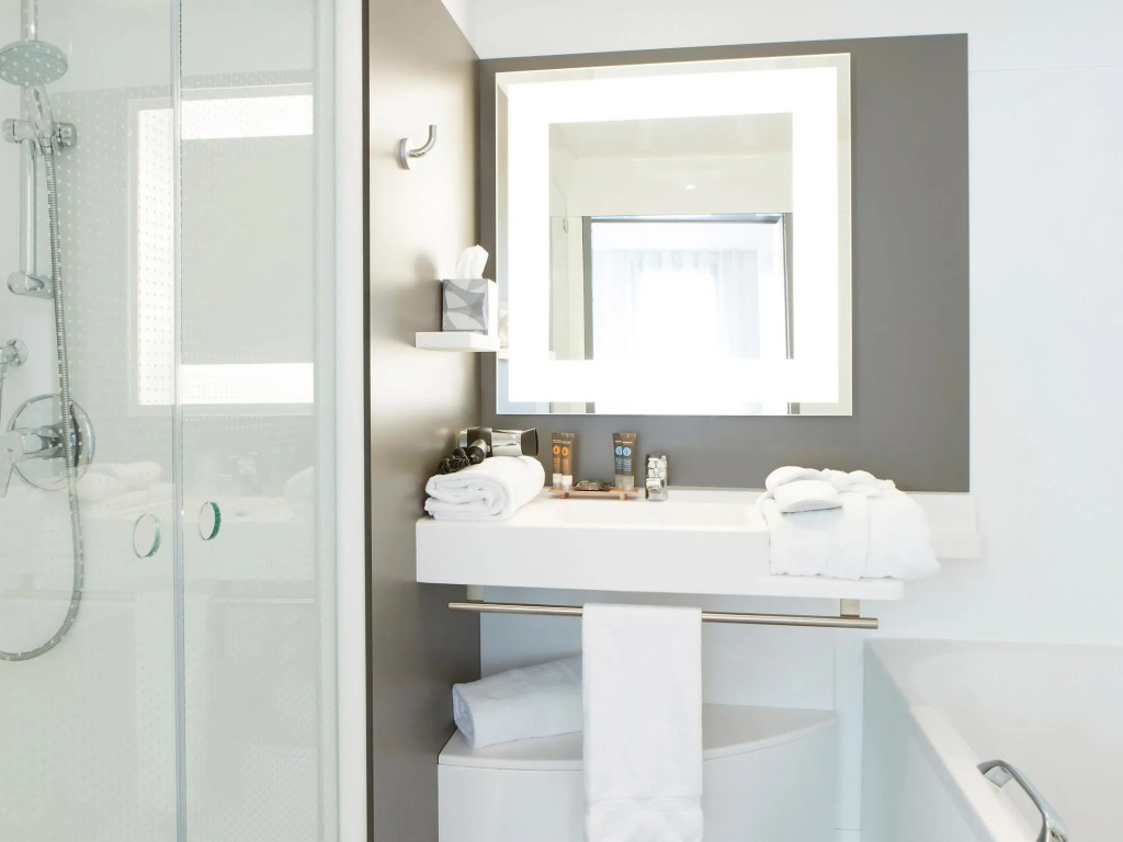 B&B HOME Rueil-Malmaison Gare