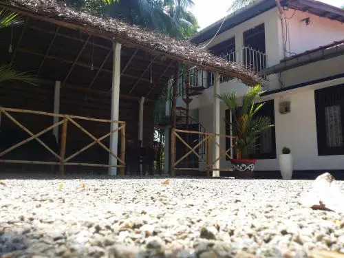 Black and White Resort