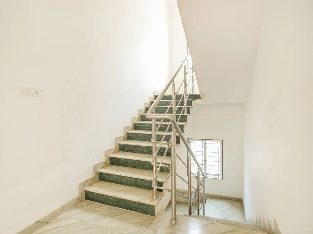 OYO 1350 Hotel Sherwood Suites-2