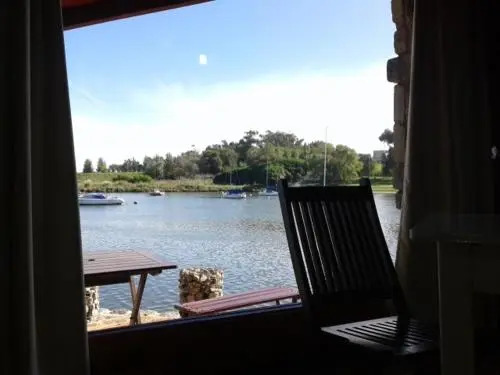 Cabañas Río Quequén