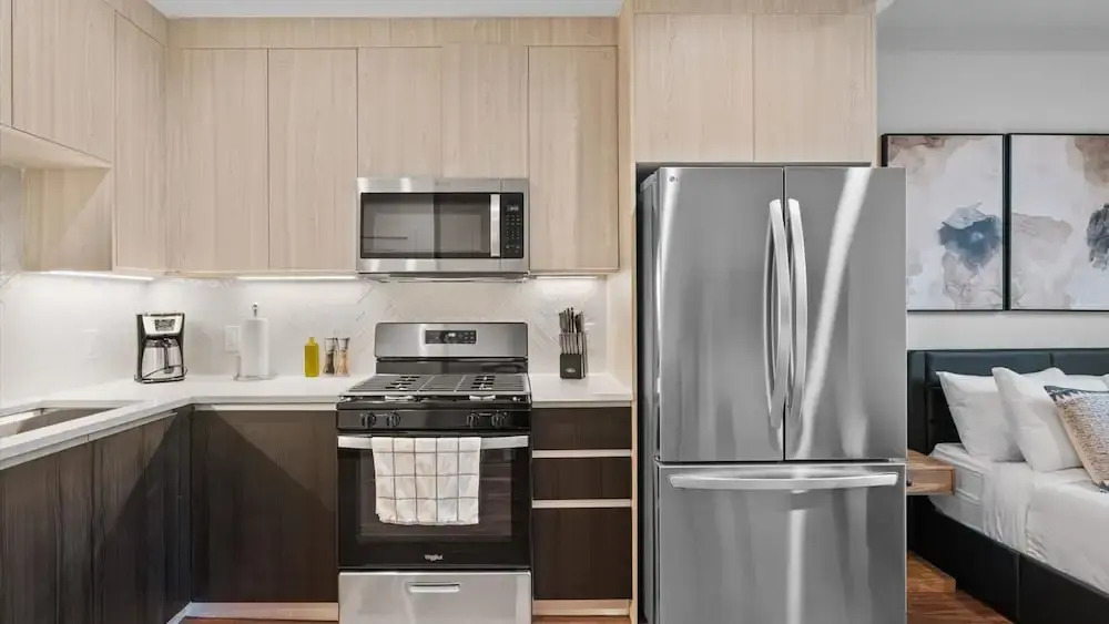 Upstay Newly Renovated Modern Apartment near SoCo