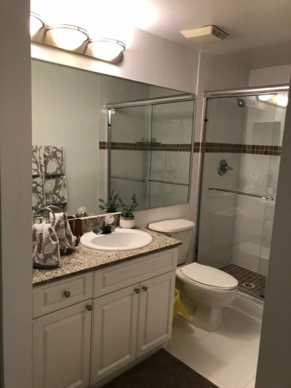 Sunny Isles 2 Bedroom