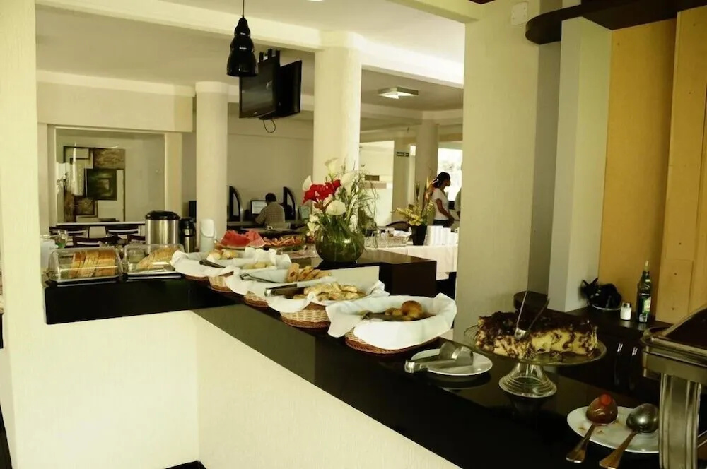 Garden Hotel