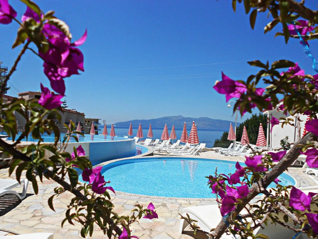 Apartment bay, Bougainville Bay Resort