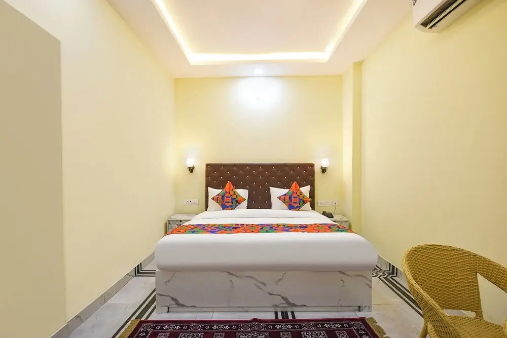 Fabhotel Rubicon