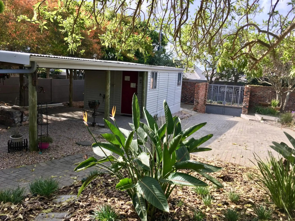 The Cottage 60 on 21st Avenue