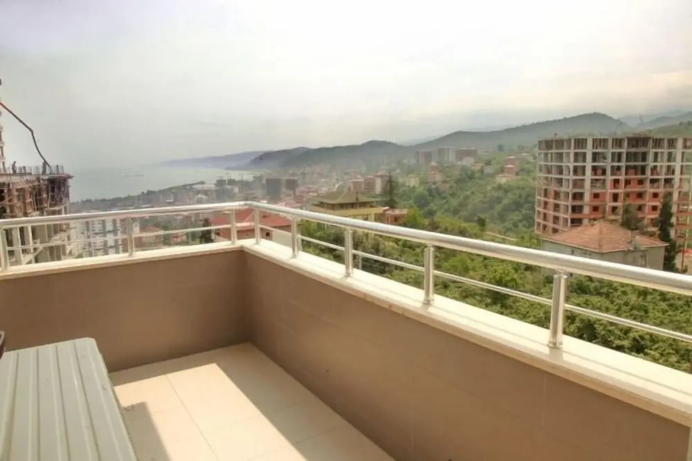 Royal Inn Seza Residence