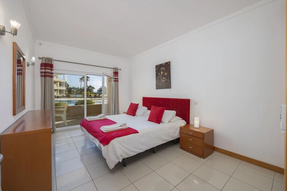Quinta da Barracuda by Golden Zenith