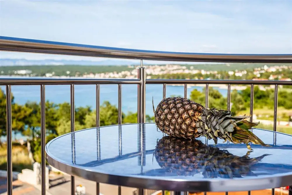 Apartments Mare