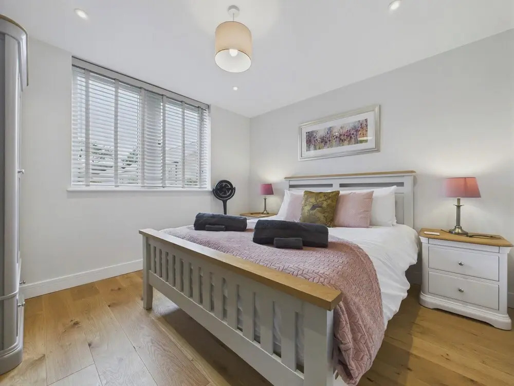 Oakwood Lodge