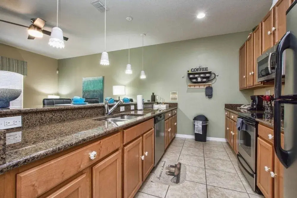 Paradise Palms- 4 Bed Townhome W/splashpool-3057pp 4 Bedroom Townhouse by RedAwning