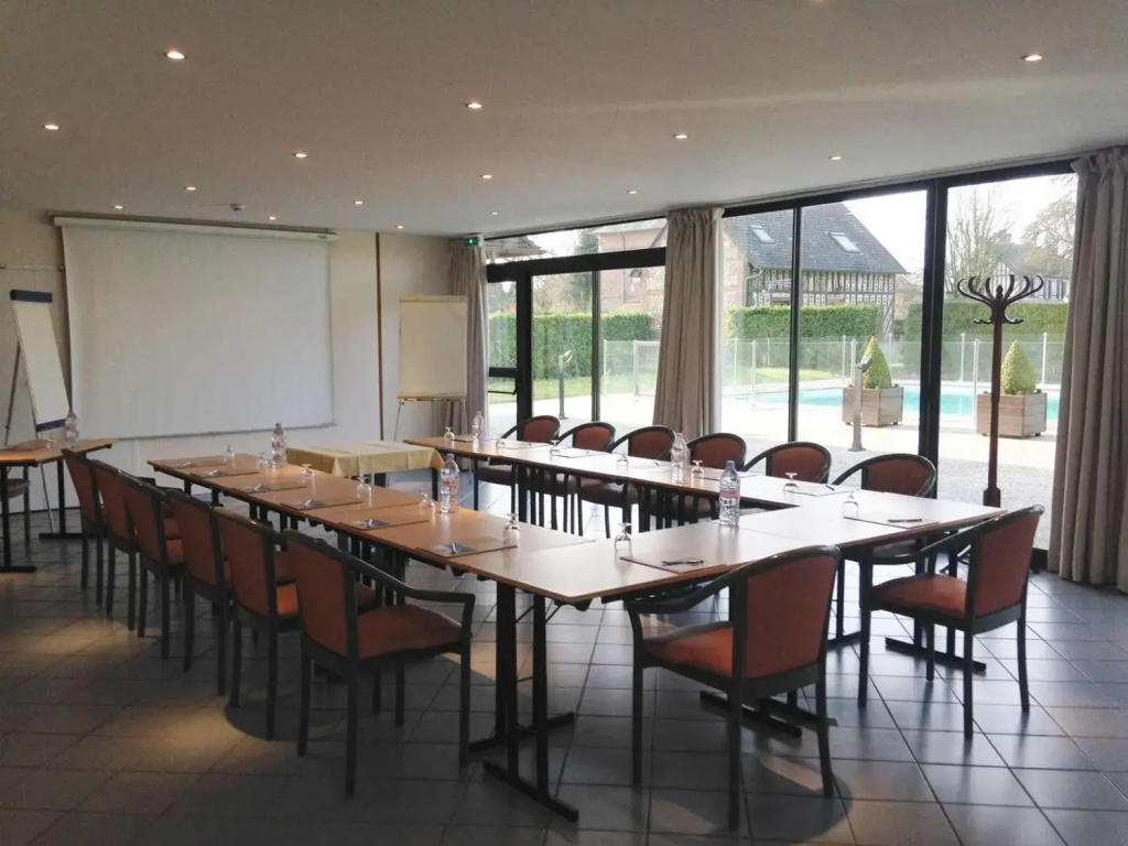 Logis Hôtel Restaurant - Le Clos Deauville Saint Gatien