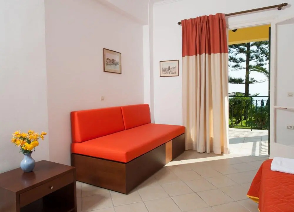 Zarkadis Beach Apartments