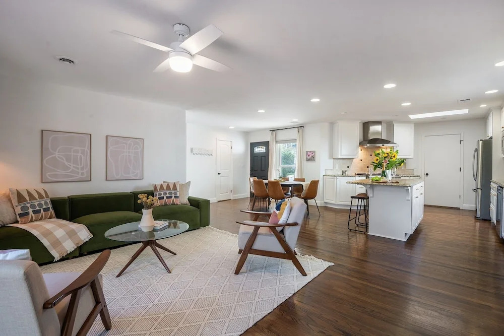 W/ Hot Tub & Detached Office, Modern 3br In Napa! 3 Bedroom Home by RedAwning