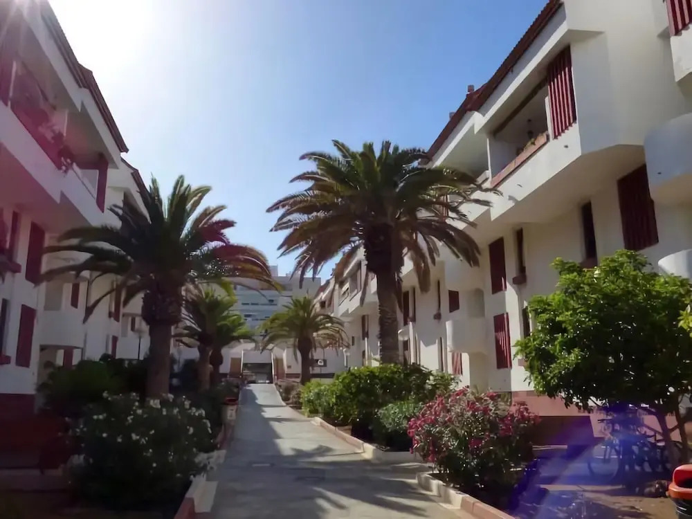 Belvilla by OYO Apartment in Arona