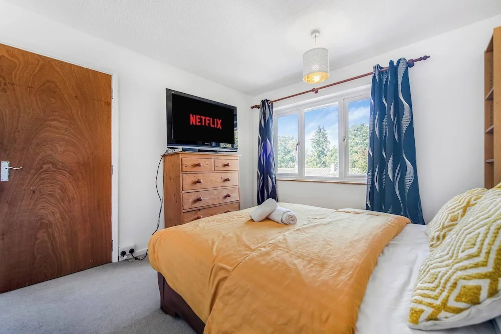 Stylish & Bright 3BR in Headington, Oxford Area