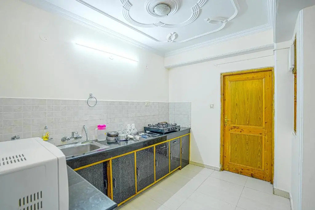Shimla Woods 2BHK by Dumnu Homes