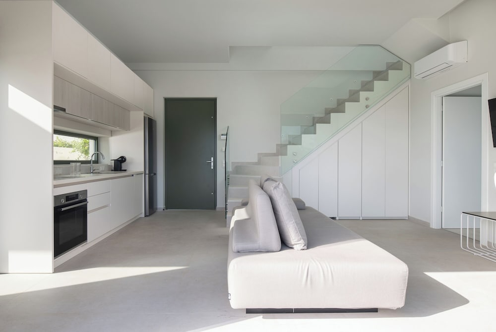 Olive Grove Suites - Villas with private pool and garden