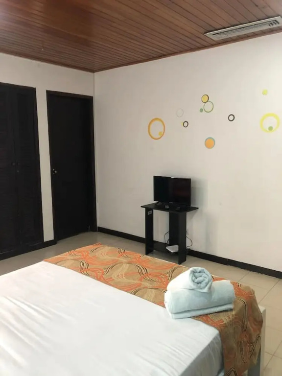 Estudio En Cartagena Cerca Al Mar 206
