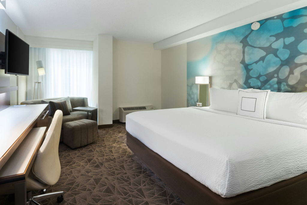Courtyard by Marriott Miami Downtown