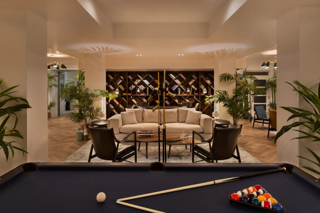 Hotel Brown Beach House & Spa