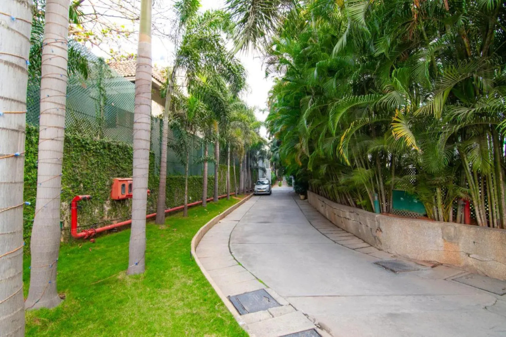 Halcyon Hotel Residences -  Bangalore
