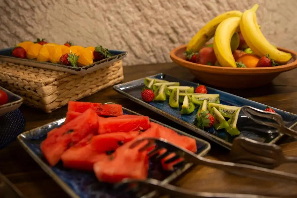 Nino Cave Suites