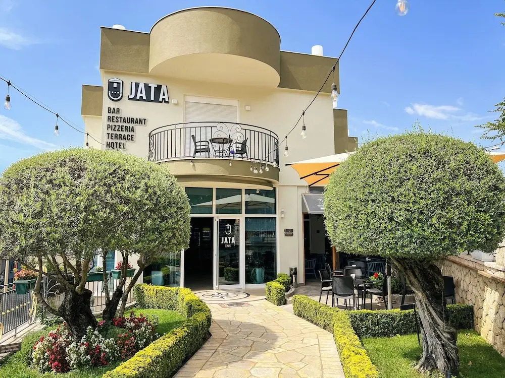 Jata Hotel