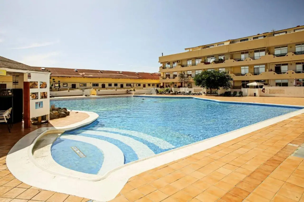 Apart 1 Hab Terraza ,Piscina ,en Playa Paraíso