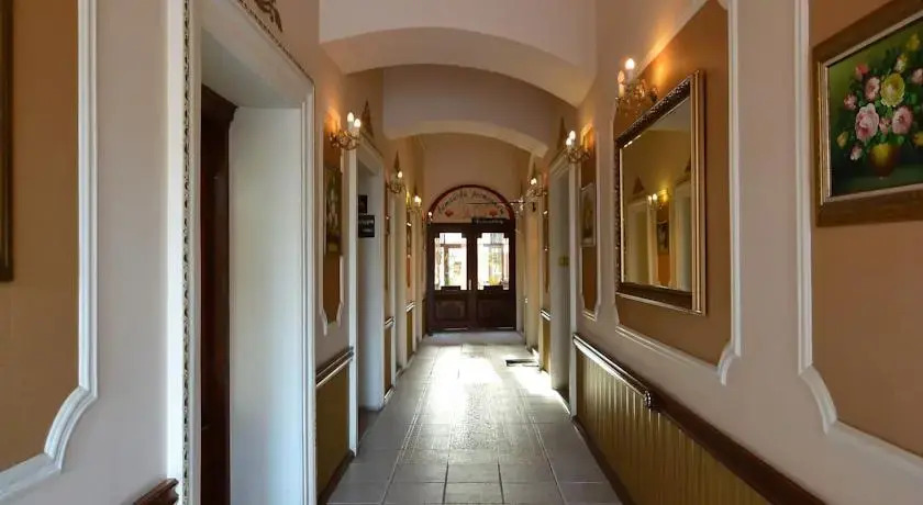 City Art Boutique Hotel