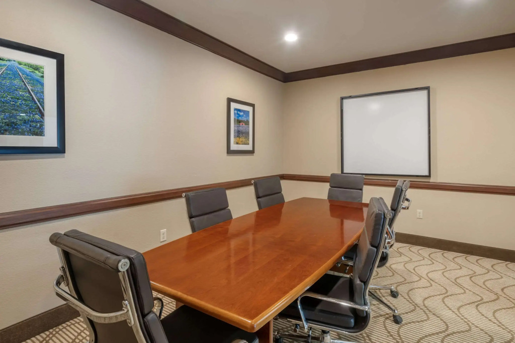 Comfort Suites McKinney-Allen