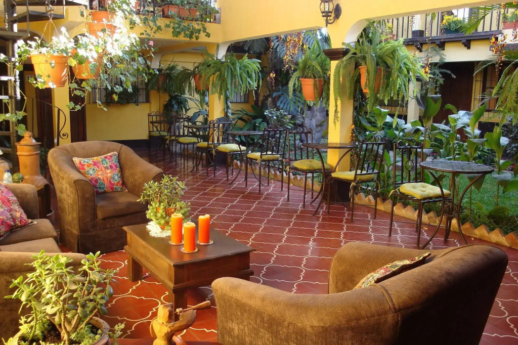 Hotel Las Camelias Inn by AHS