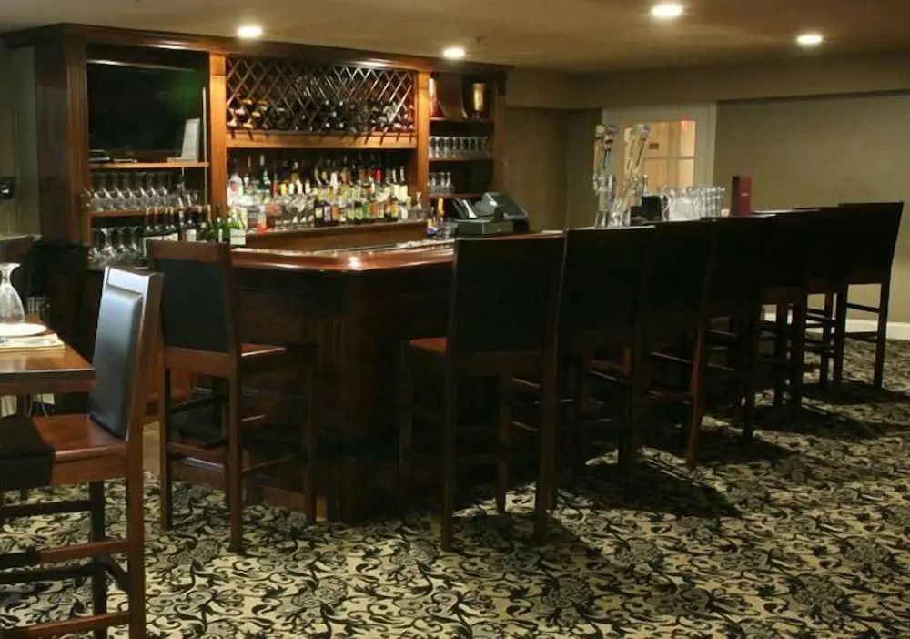 Chocksett Inn