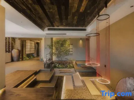 Shiwu · EverHill Onsen Retreat