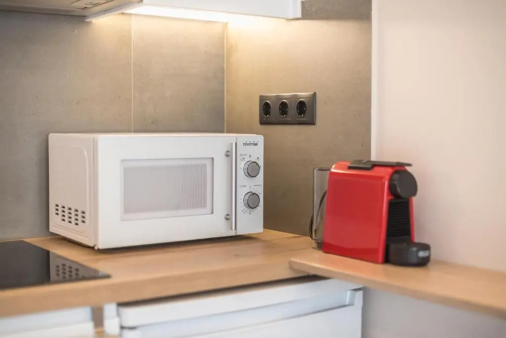 ✰Bright, renovated, spacious and cosy studio✰