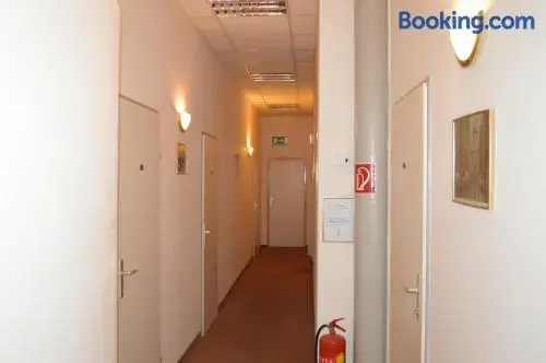Hotel Pension Walzerstadt