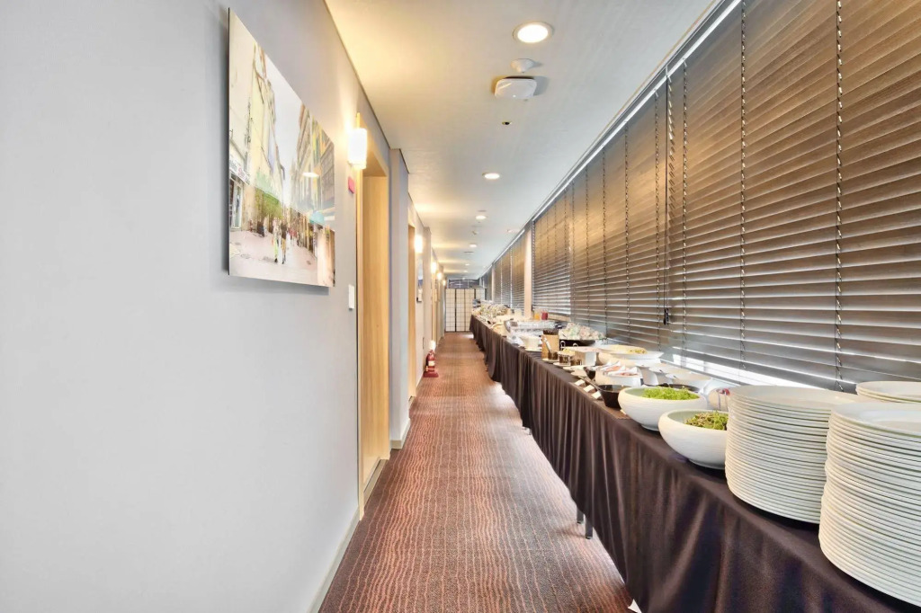 Ramada Hotel and Suites Seoul Namdaemun