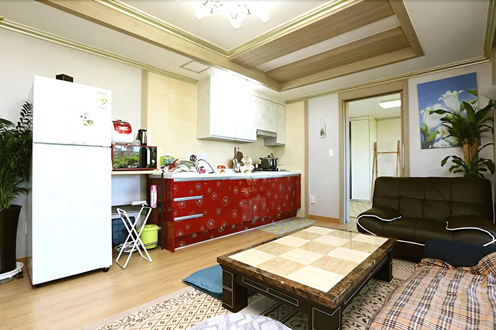 Seogwipo Arahyanfamily House Pension