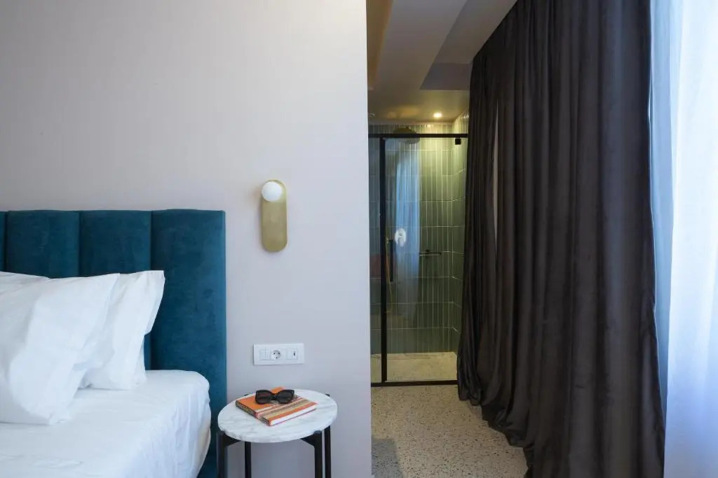LAvventura Athens