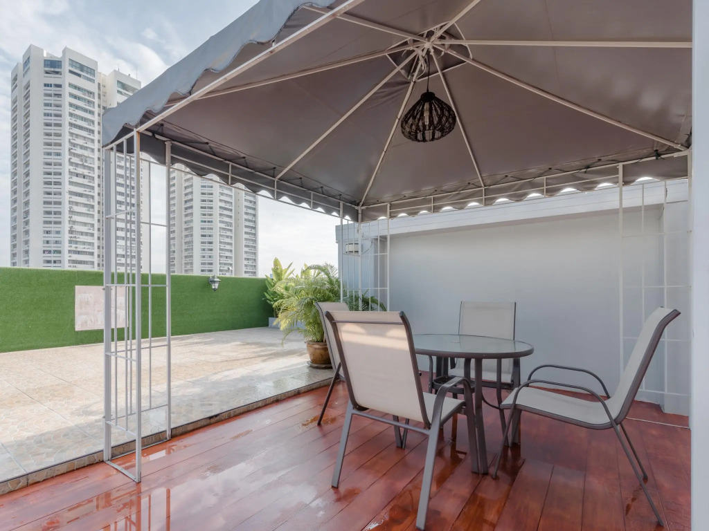 United Residence Ekamai Bangkok