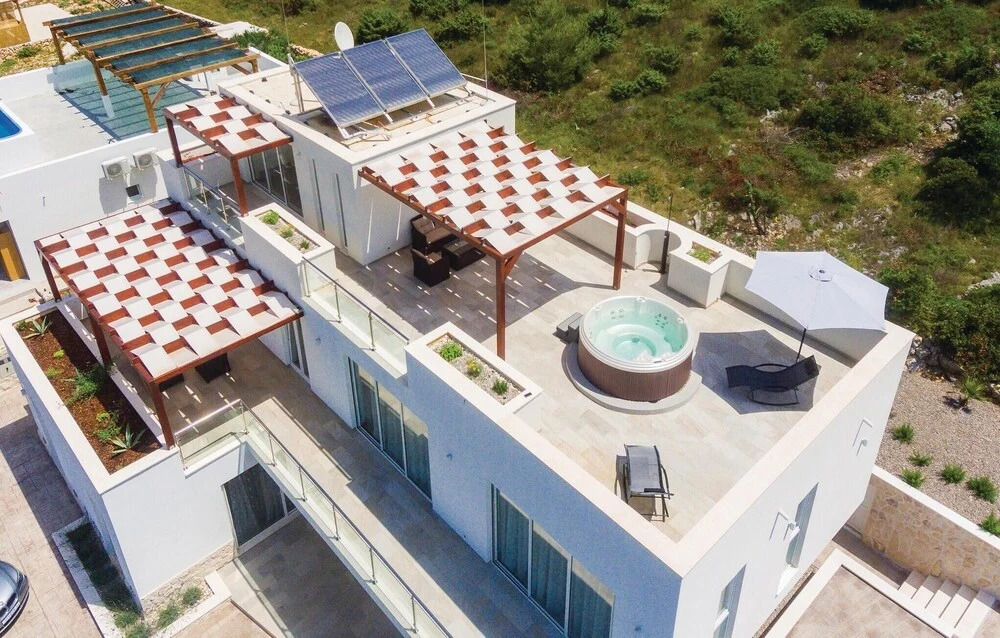 Amazing Home in Rogoznica with Hot Tub, Sauna & 3 Bedrooms
