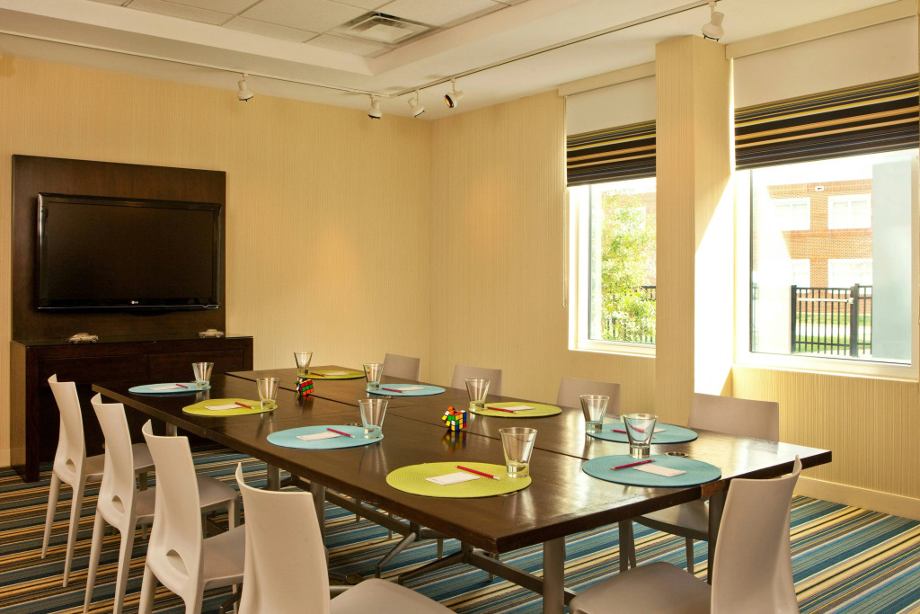 Aloft by Marriott Chesapeake