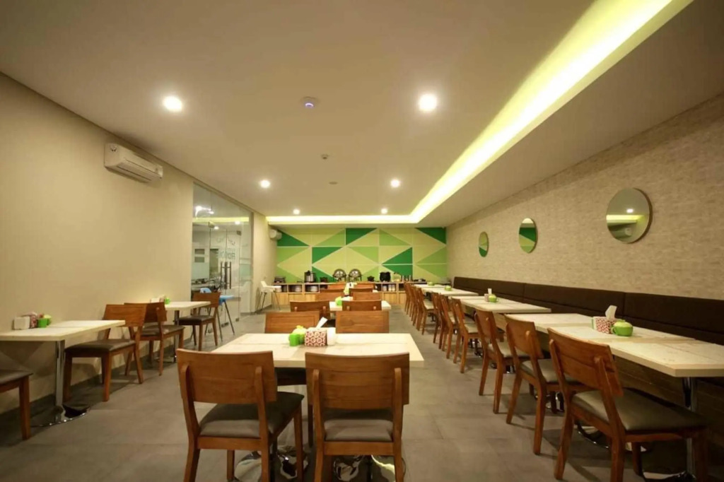 Three Eight Front One Boutique Batu Malang